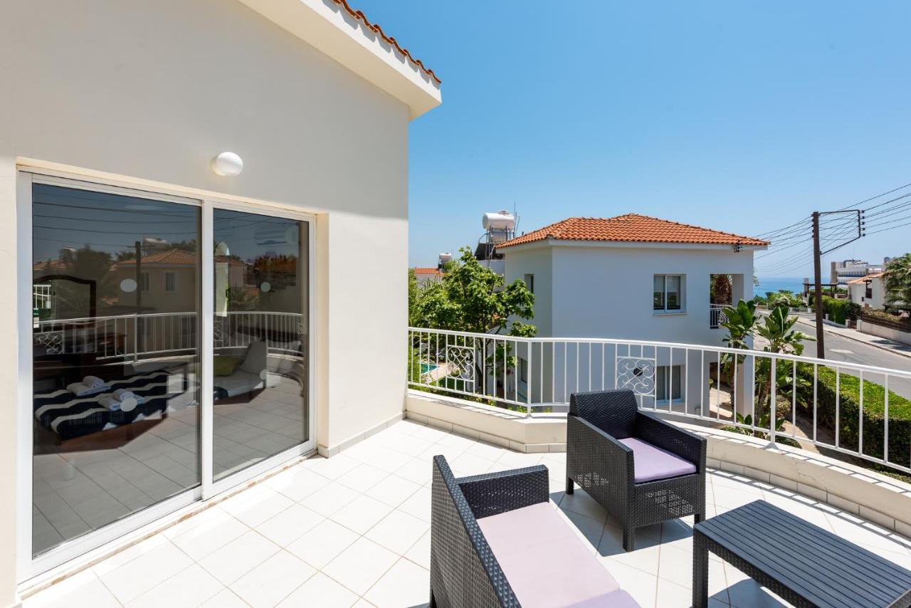 Villa Oasis By Ezoria Villas Coral Bay Zewnętrze zdjęcie
