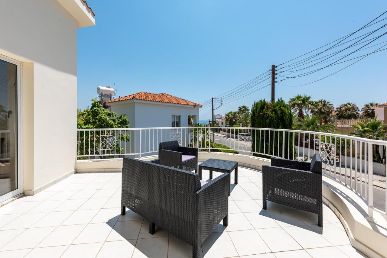 Villa Oasis By Ezoria Villas Coral Bay Zewnętrze zdjęcie