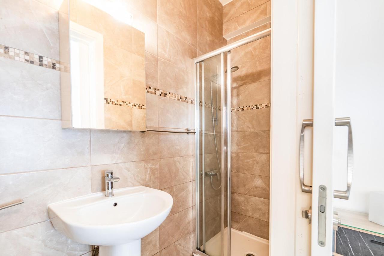 Villa Oasis By Ezoria Villas Coral Bay Zewnętrze zdjęcie