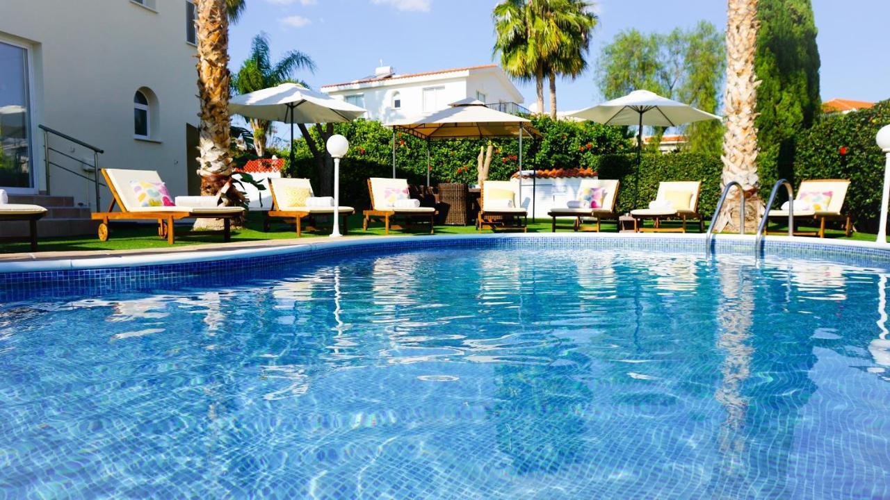 Villa Oasis By Ezoria Villas Coral Bay Zewnętrze zdjęcie
