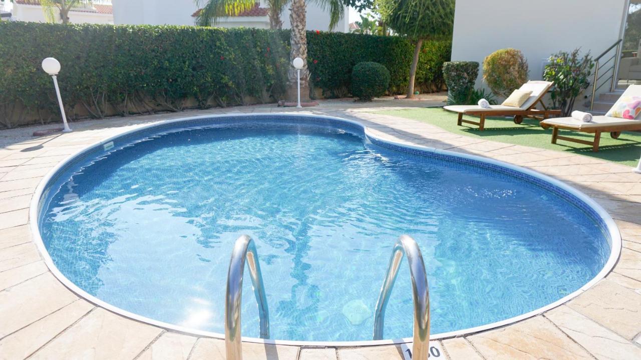 Villa Oasis By Ezoria Villas Coral Bay Zewnętrze zdjęcie